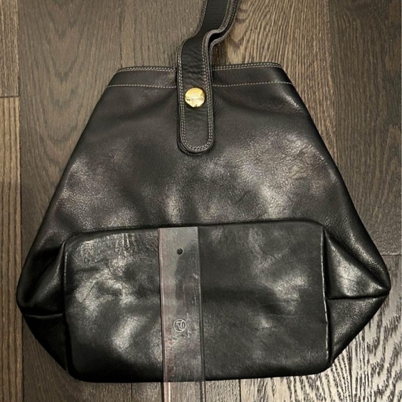 Lancel Leather Shoulder Bag - Picture 8 of 9